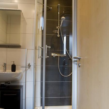 Ferienhaus Borneich Schwalbach Bagian luar foto